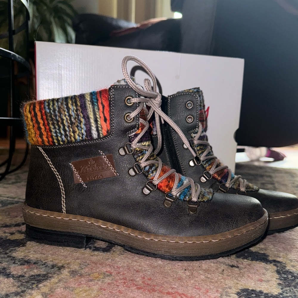 Fashion by Rieker boots